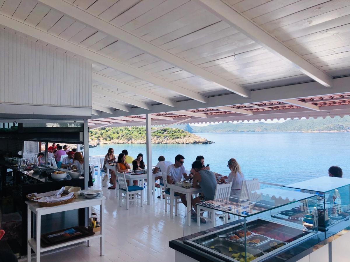 Nur Beach Hotel Каш Екстериор снимка