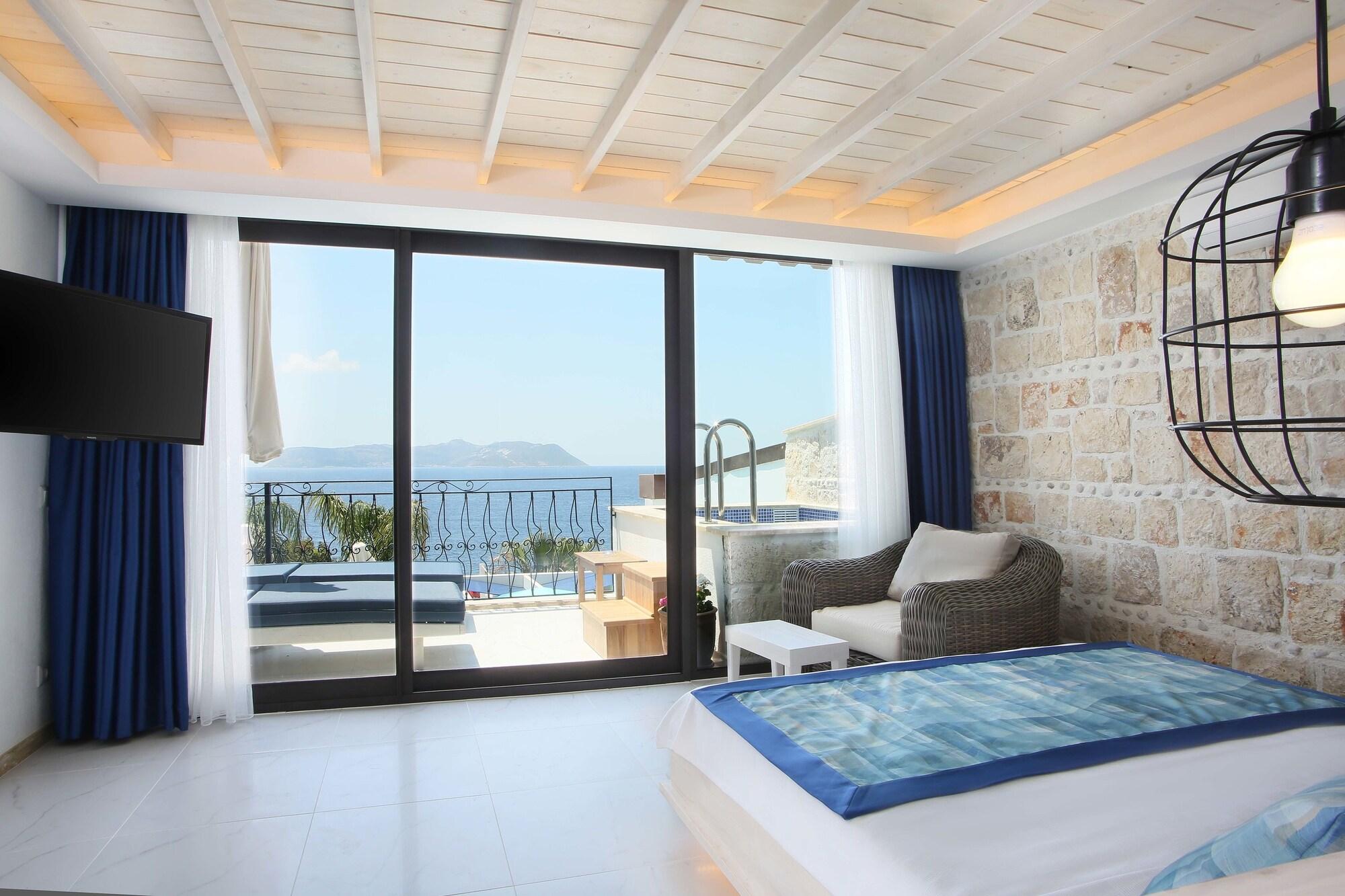 Nur Beach Hotel Каш Екстериор снимка